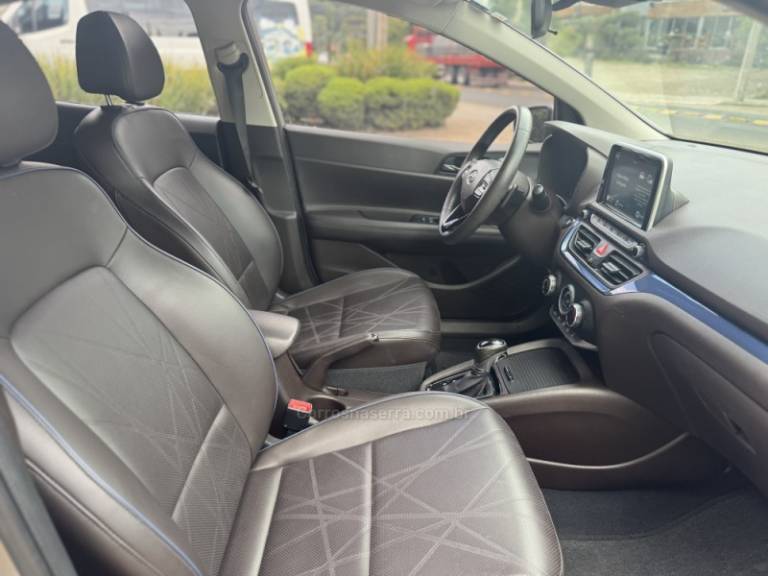 HYUNDAI - HB20 - 2020/2020 - Prata - R$ 85.900,00