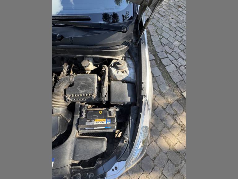 HYUNDAI - SONATA - 2011/2012 - Prata - R$ 73.900,00
