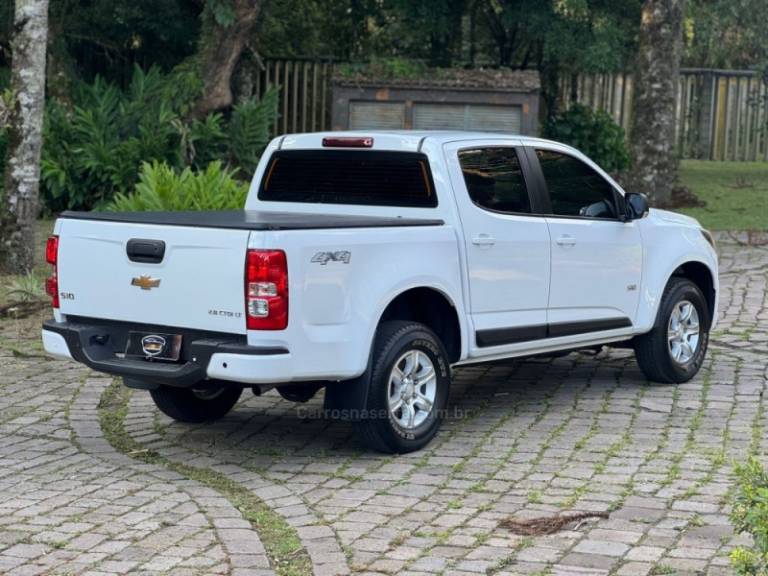 CHEVROLET - S10 - 2019/2020 - Branca - R$ 139.900,00