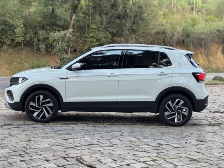 VOLKSWAGEN - T-CROSS - 2024/2025 - Branca - R$ 169.900,00