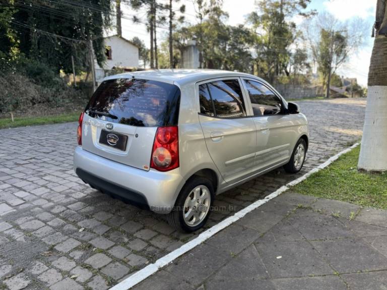 KIA MOTORS - PICANTO - 2009/2010 - Prata - R$ 33.900,00