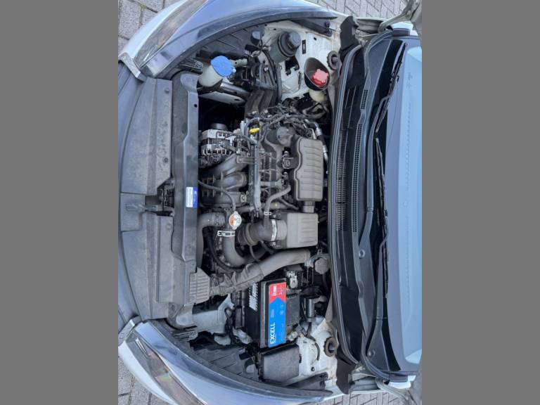 HYUNDAI - HB20 - 2017/2017 - Branca - R$ 56.900,00