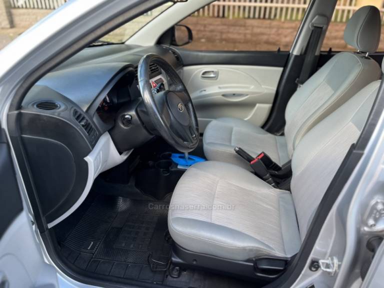 KIA MOTORS - PICANTO - 2009/2010 - Prata - R$ 33.900,00