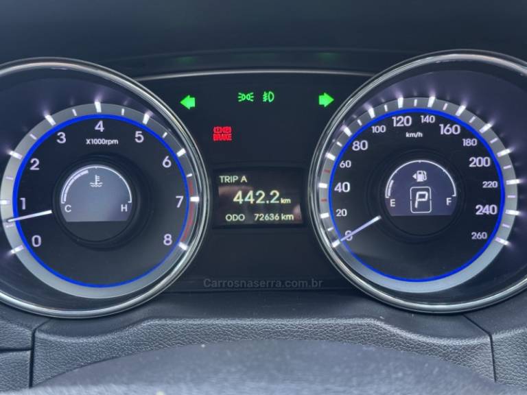 HYUNDAI - SONATA - 2011/2012 - Prata - R$ 73.900,00