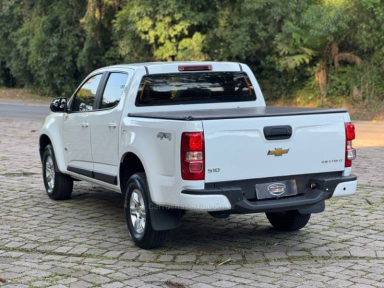 CHEVROLET - S10 - 2019/2020 - Branca - R$ 139.900,00