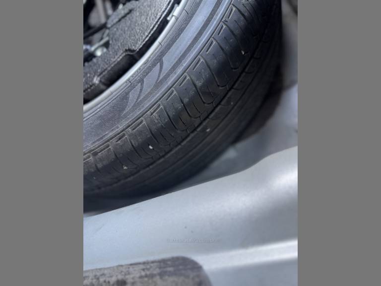 HYUNDAI - SONATA - 2011/2012 - Prata - R$ 73.900,00