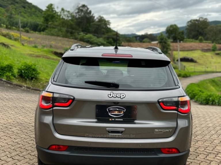 JEEP - COMPASS - 2016/2017 - Cinza - R$ 85.900,00