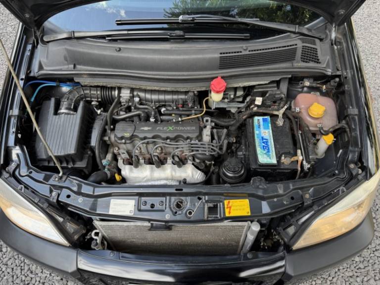 CHEVROLET - ZAFIRA - 2010/2011 - Preta - R$ 41.900,00