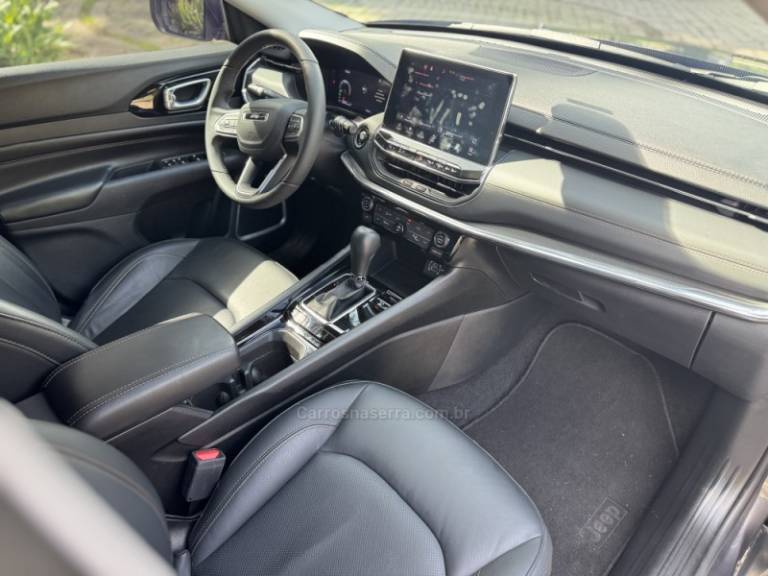 JEEP - COMPASS - 2023/2023 - Cinza - R$ 163.900,00